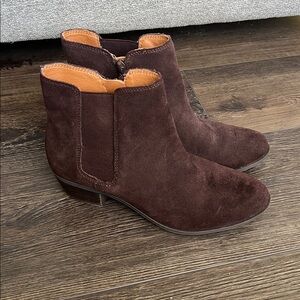 Lucky Brand Byslea Heeled Chelsea Suede Booties - Sz 7M